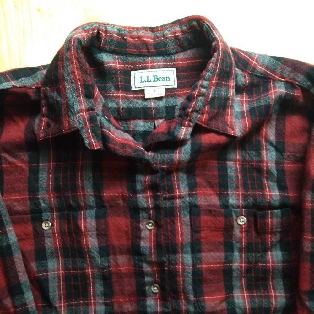 Vintage 90s L.L. Bean Wool Flannel Button Down Shirt
